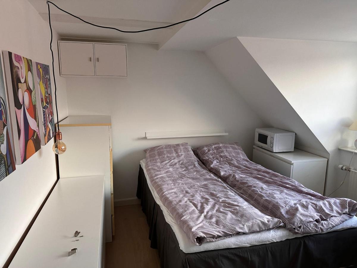 Vaerelse I Lejlighed Med Udsigt Og Ro Århus Extérieur photo
